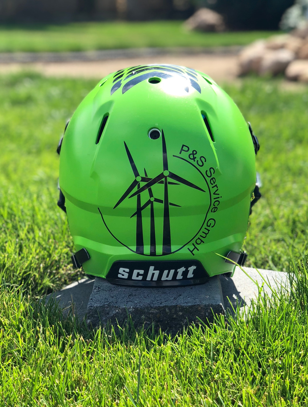 Helm_hinten.JPG